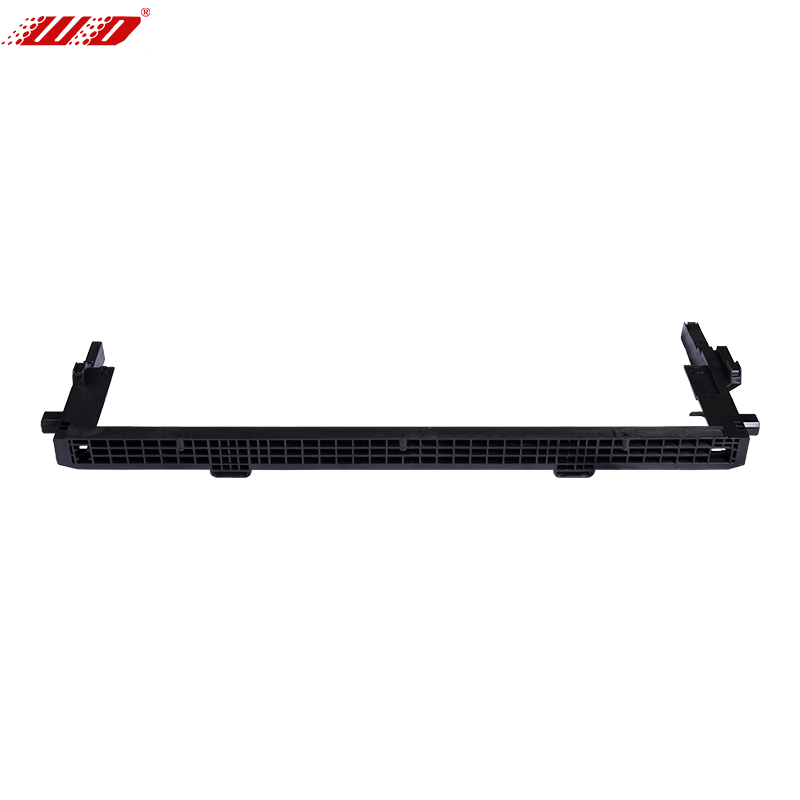 X03-13010018 - Nedre radiatorstøtte