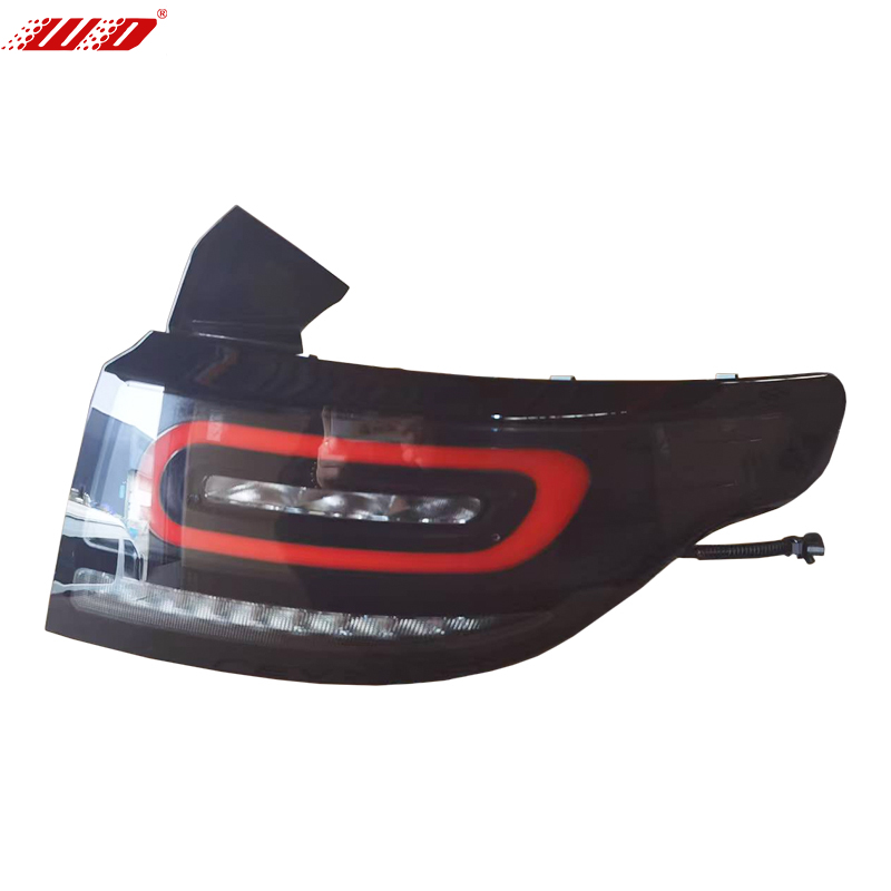 3.0.01.10.00124 - Høyre baklykt